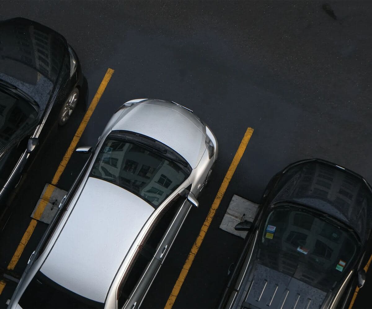 Private parking at Reportage Towers